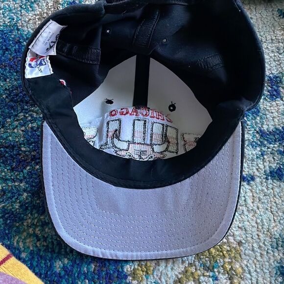 Chicago Bulls Baseball Hat - Picture 5 of 7